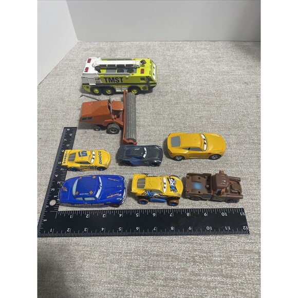 Disney Pixar Cars Lot of 8 Toy Cars Mixed Lot Pre-Owed - Picture 16 of 16